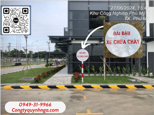 Biển báo bãi đậu xe chữa cháy tại dự án BTVT