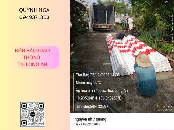 Biển báo giao thông tại Đức Hoà, Long An