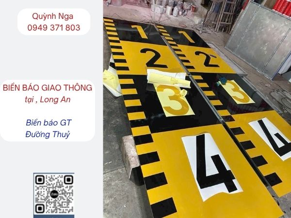 Biển báo Thước nước ngược - Tại dự án Vĩnh Thanh, Tân Hưng, Long An