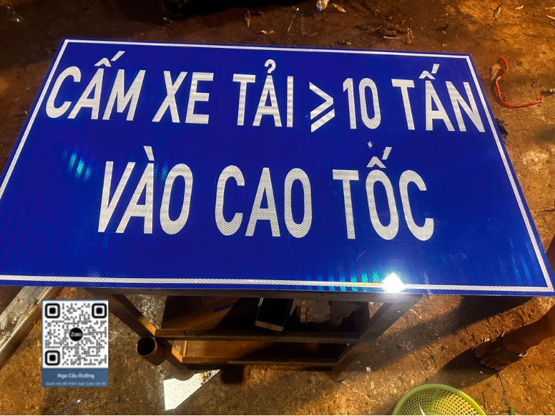 Biển báo phụ kích thước 625x1000mm