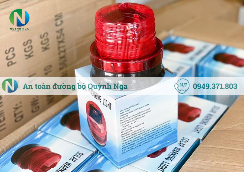 Đèn cảnh báo năng lượng mặt trời