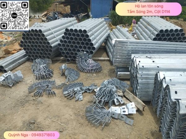 Tập Kết Hộ Lan Tôn Sóng tại Chân Công Trình