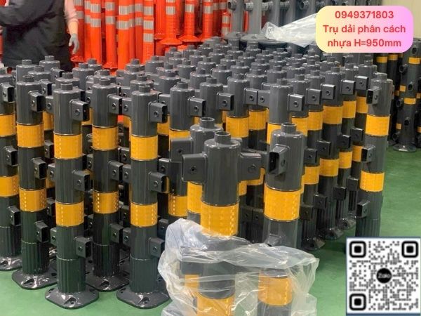 HÌnh ảnh Trụ dải phân cách nhựa HDPE