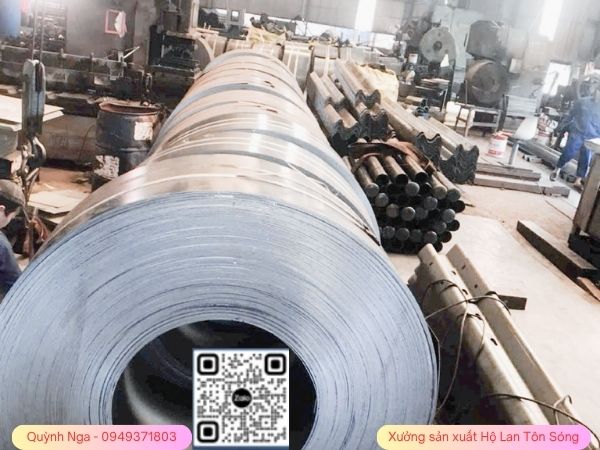Xưởng sản xuất Hộ Lan tôn sóng Quỳnh Nga - tại Hà Nội