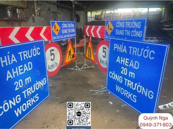 Biển báo công trường tại dự án Tuy Đức, Đắk Nông