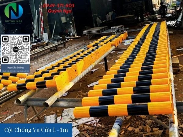 Gia công cột chống va tại xưởng Quỳnh Nga tại Hà Nội