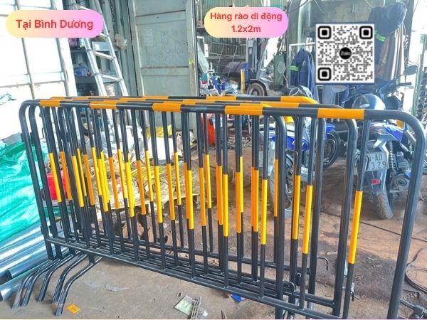 Hàng rào di động sơn vàng đen - tại Bình Dương