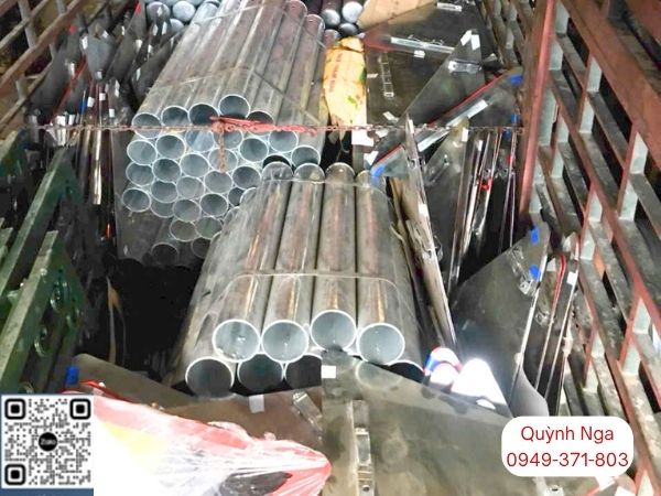 Giao hàng hộ lan và biển báo tại dự án huyện Long Đất, BRVT
