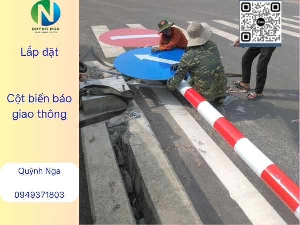 Lắp đặt cột biển báo giao thông
