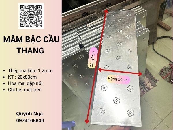 Mâm bậc cầu thang dập hoa mai 