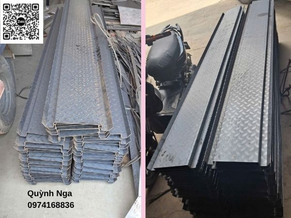 Mâm cầu thang chống trượt dày 3mm - Ứng dựng làm sàn thao tác máy móc