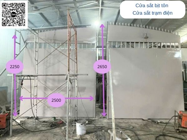 Mâu cửa sắt bịt tôn 2mm - Cửa sắt trạm điện