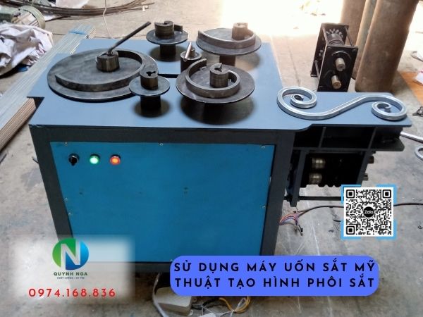 Máy uốn sắt mỹ thuật dùng để tạo hình phôi cán